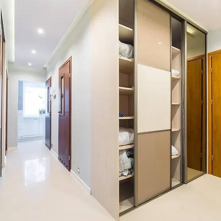 Lelewela Lejlighed *